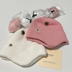 🌷 NWT Furtalk PomPom Beanies 2pk 0-12 mo